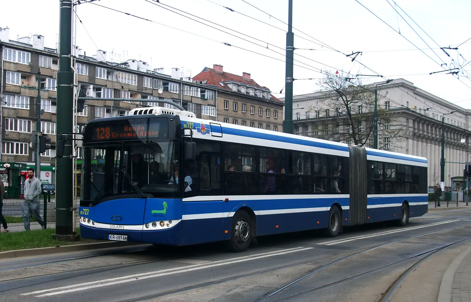 Autobus przegubowy Solaris MPK Kraków